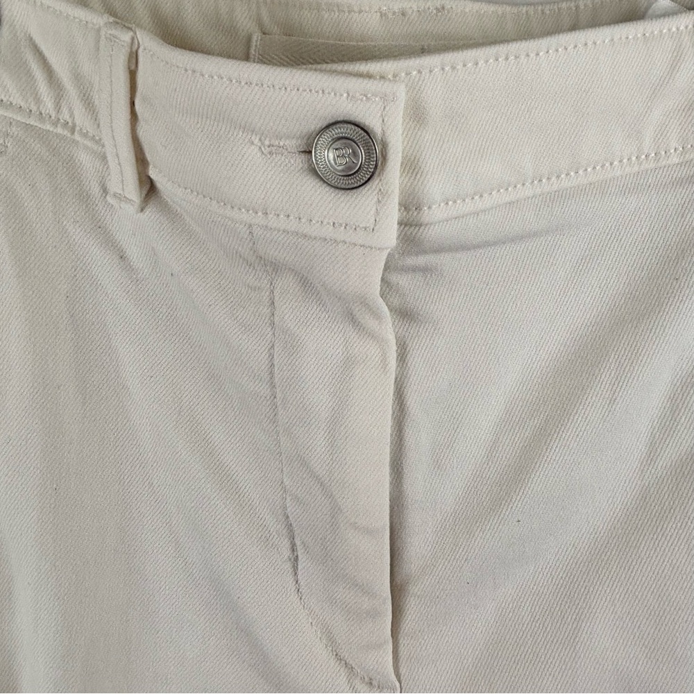 Banana Republic Straight Fit White
Trouser style Jeans Size 4 Minimalist - Picture 12 of 15